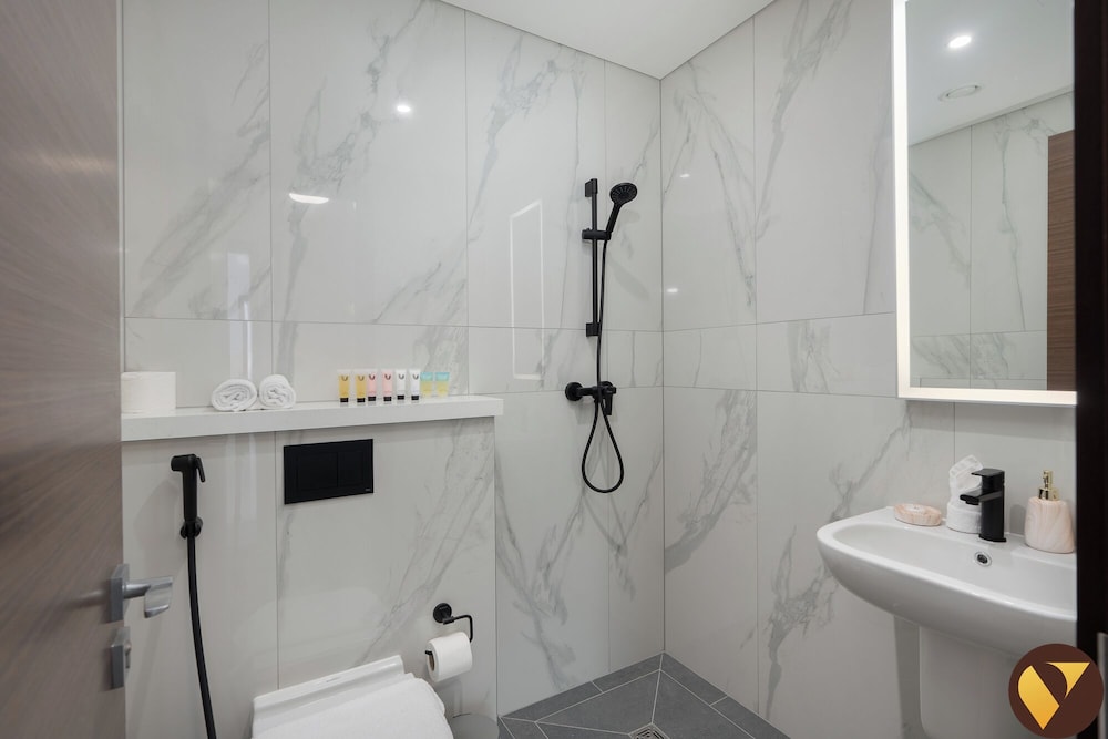 Sobha Hartland with Pool & Gym Access