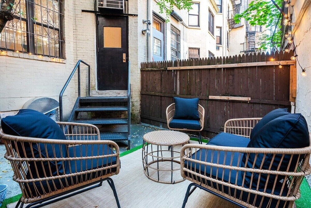 317 UES Apartments