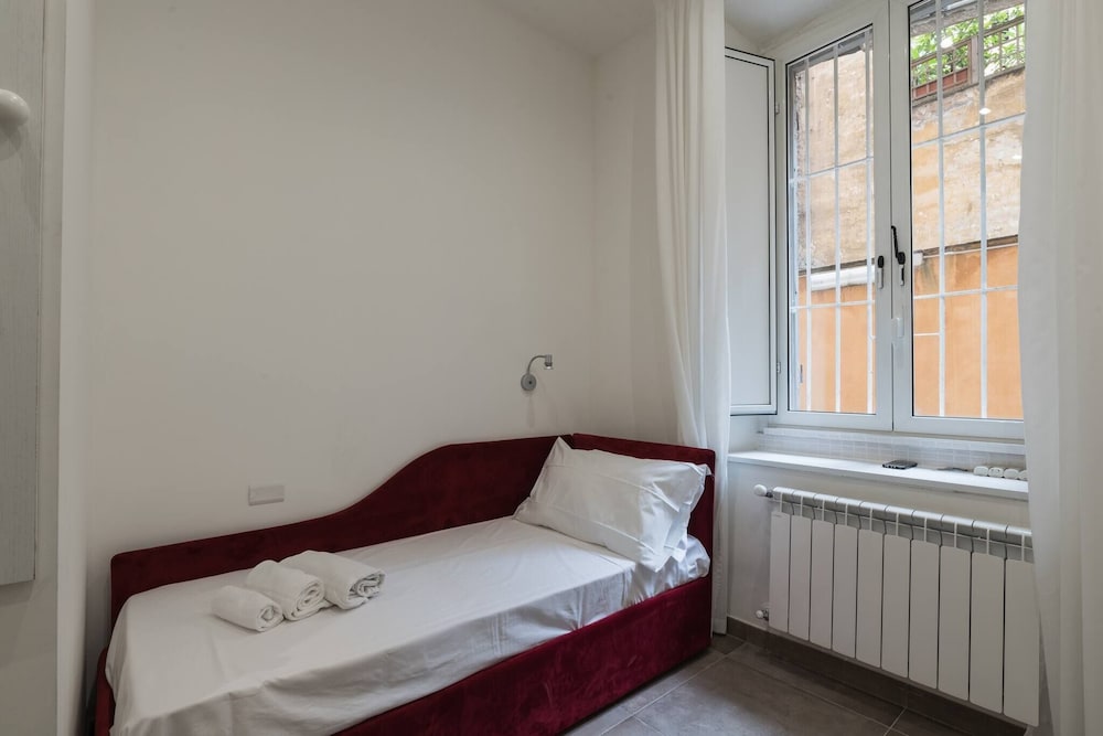 Vatican Suite 2 Levels Completely Renovated