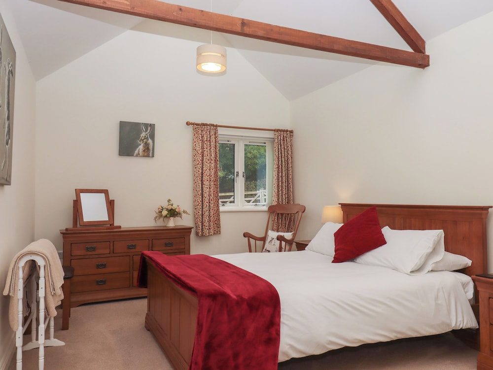 Binneford Barn