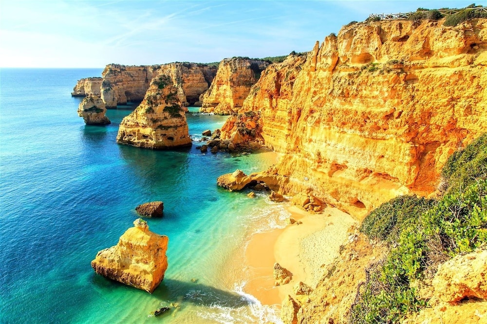 Casa Ryder Casa Ryder Short Walk From Marinha b