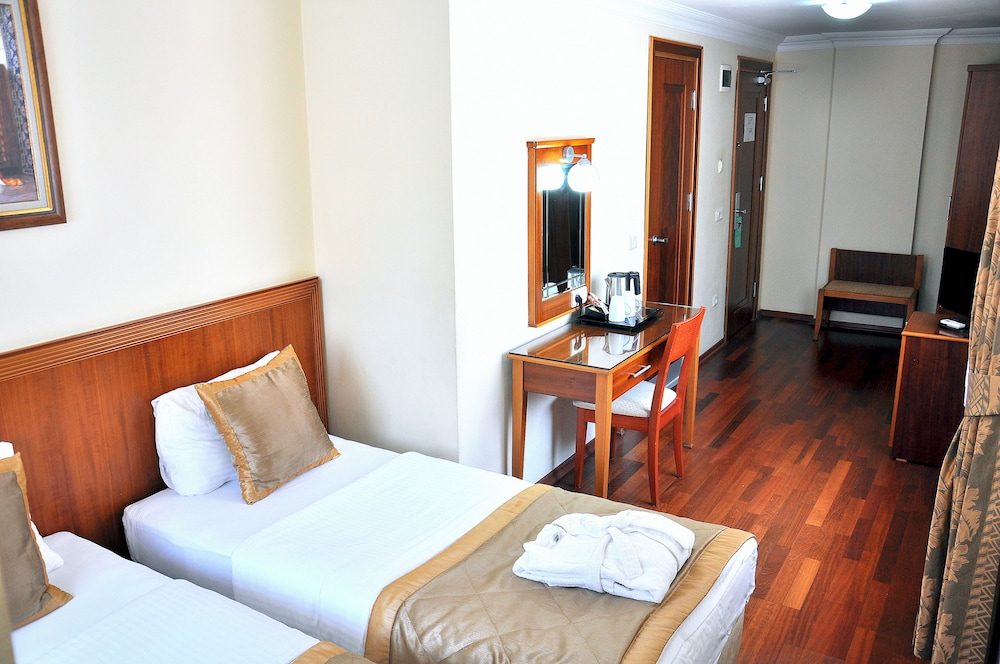 Centrum İstanbul Oteli - Image 19