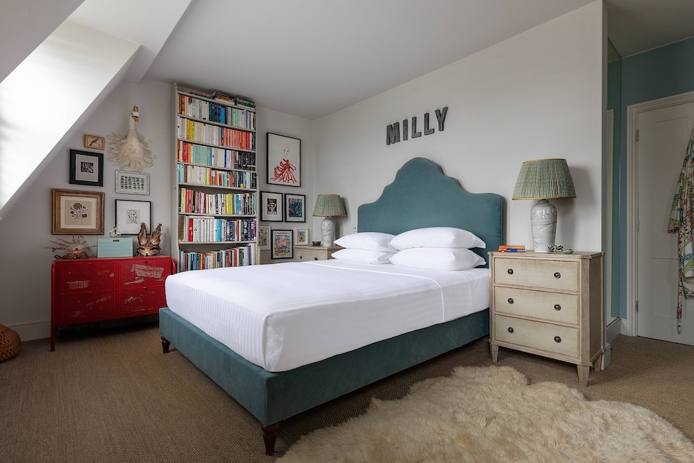 Chesilton Road by Onefinestay