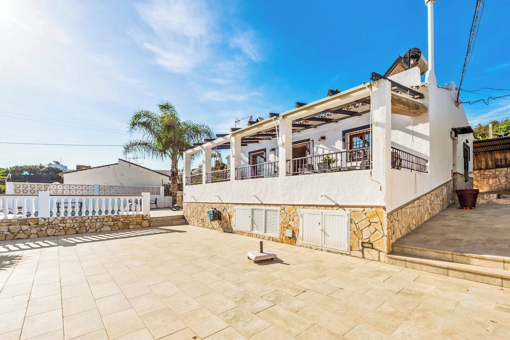 Villa Elisa
