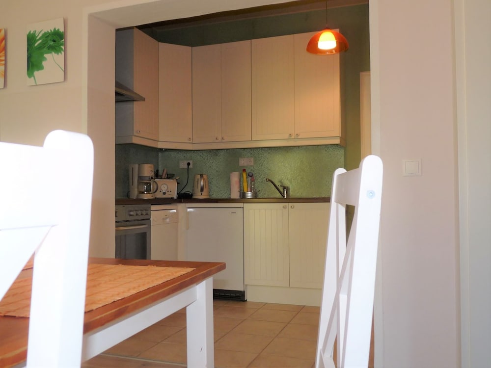 Flat on Rugen for 2 Adults and 2 Children view 5
