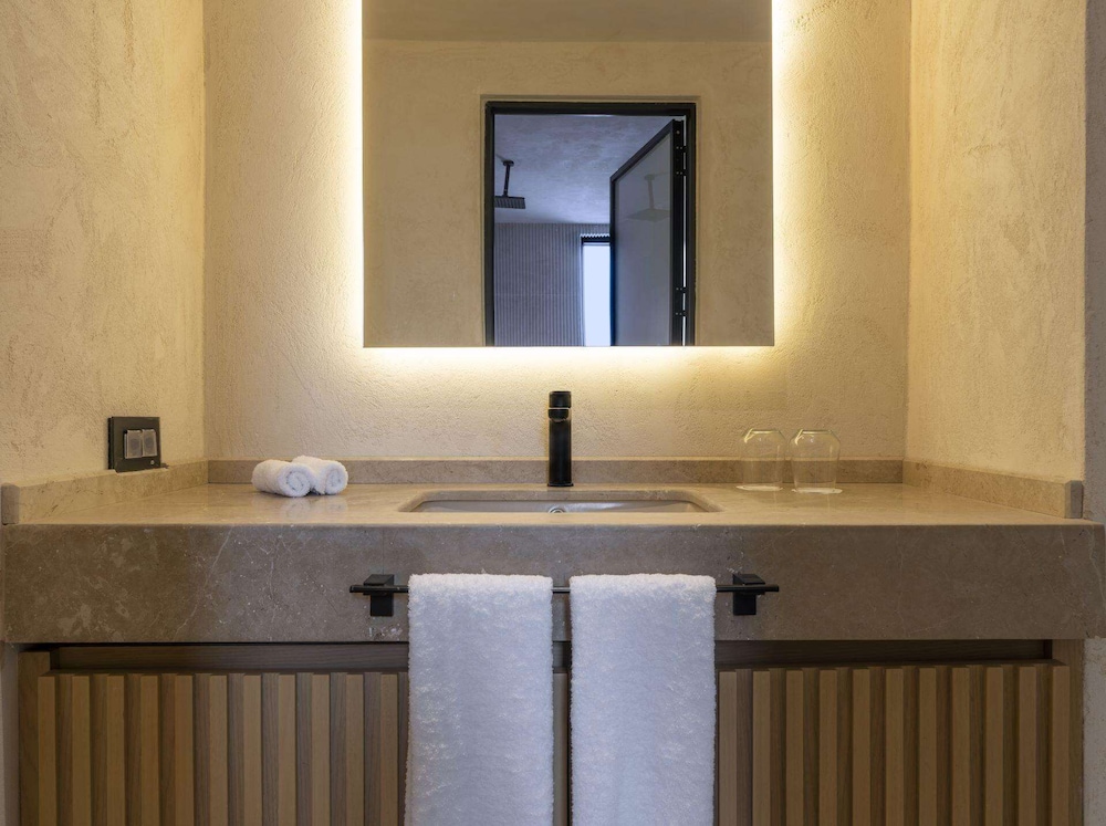 Novva Hotels Kaş - Image 33