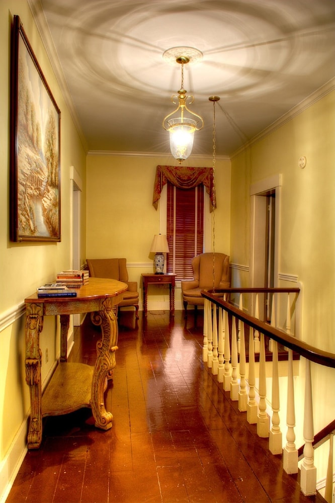 Emma's Bed and Breakfast