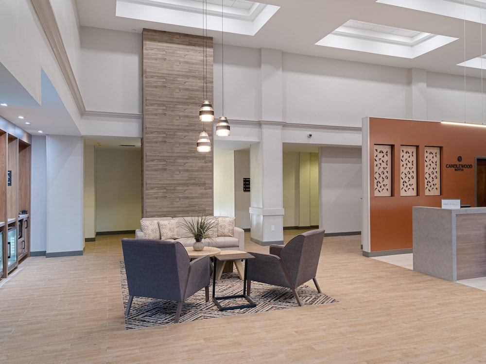 Birmingham Vacations - Candlewood Suites Birmingham - Inverness, an IHG Hotel - Property Image 2