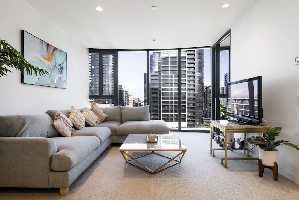 Bright South Yarra 1 Bed Flat Near Cafes & Shops