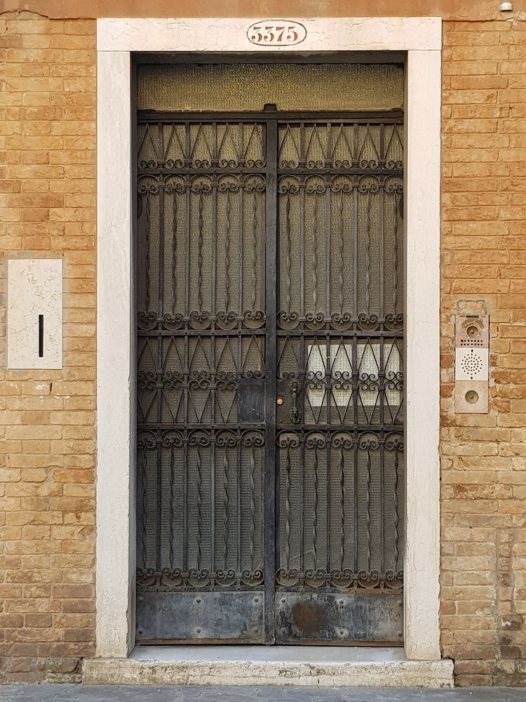 Lovely Apartment In Venice