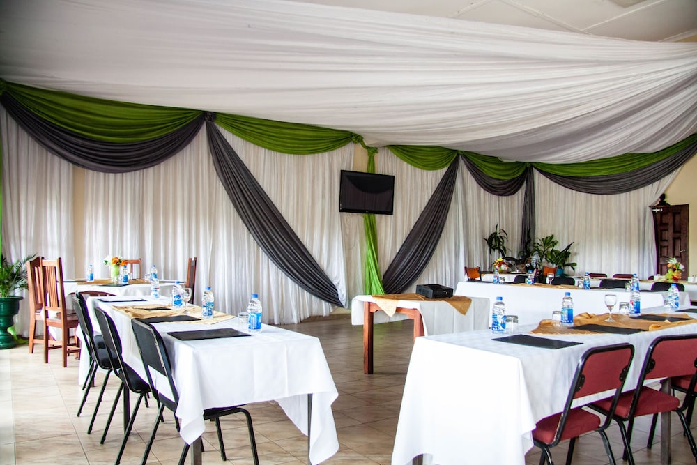 Glen Lodge & Tours