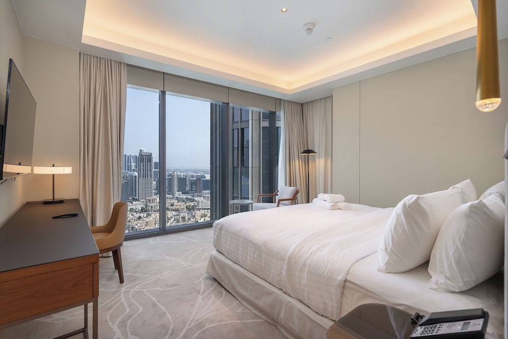 Address Residences Dubai Opera - Burj Khalifa City Views 2 & 3-Bedroom Apartment 1 minute walk to Burj Khalifa, Dubai Mall, Dubai Fountain by Heaven Crest