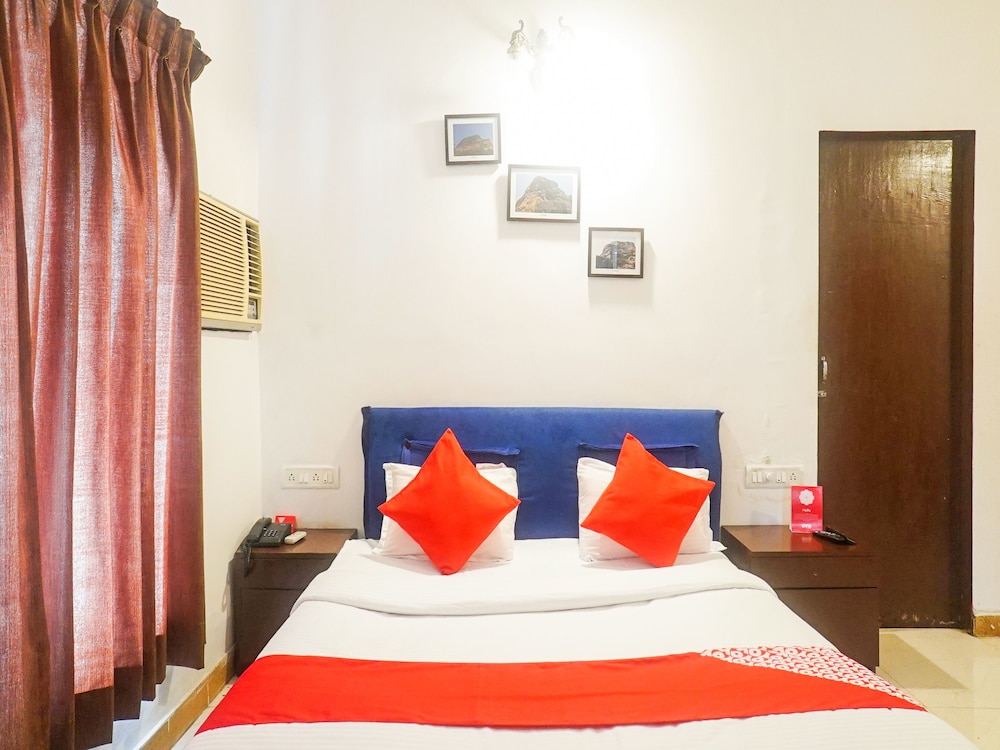 OYO 15010 Heaven Homes