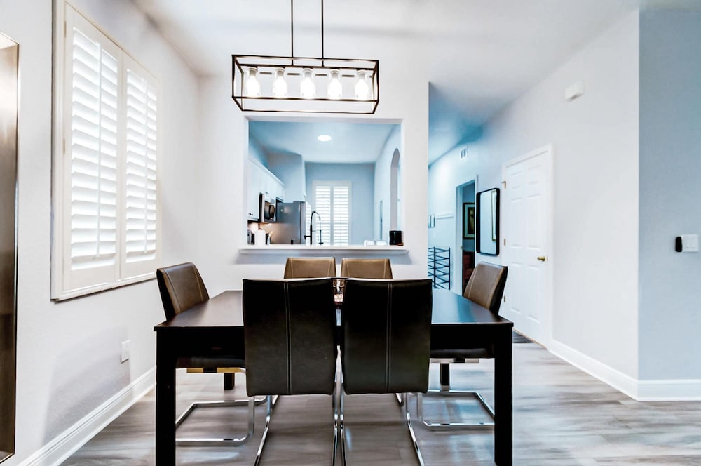 3602 Fantastic 4BD Townhouse For Family Vacation