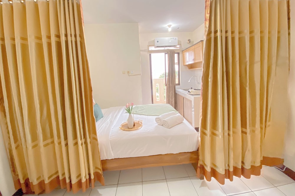 Comfy Studio at Gateway Ahmad Yani Cicadas Apartment