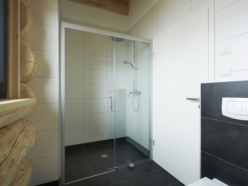 Chalet in Ladis by Ski Slope & Sonnenbahn