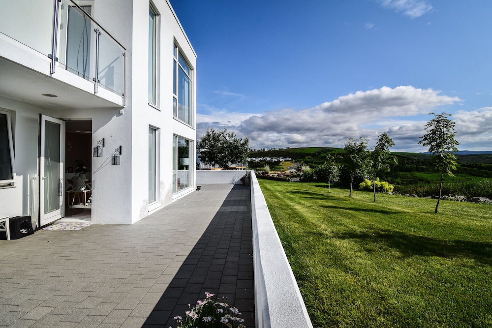 House Þ1, photo 22