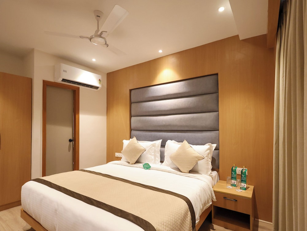 Click Hotel Bhuntar,Kullu-Bhuntar Airport