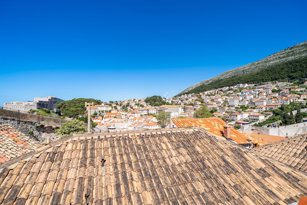 Apartments Foteza