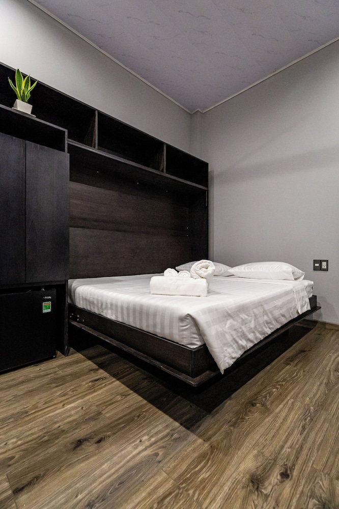 Awenasa by Livinginn