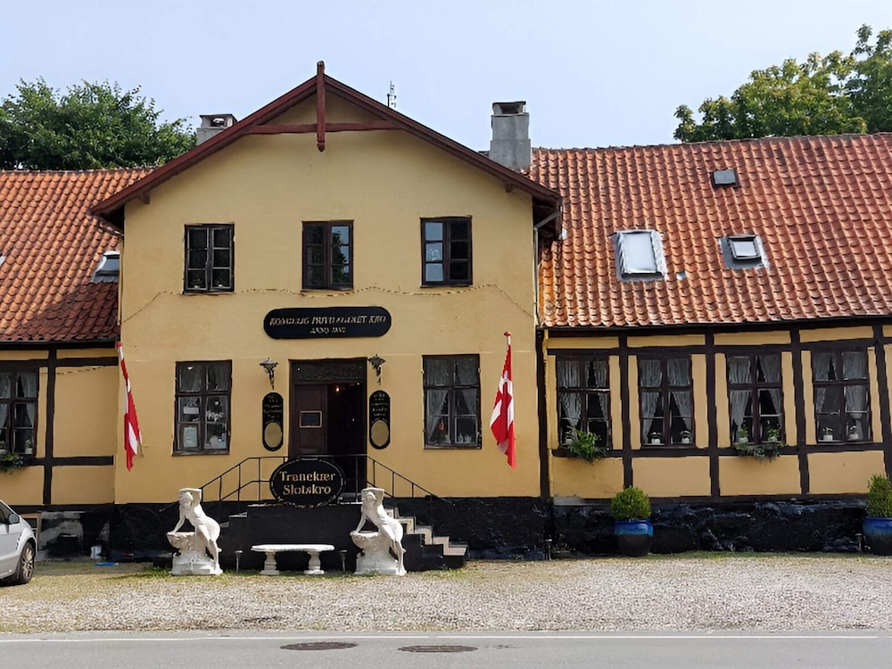 2 Person Holiday Park Home in Tranekaer