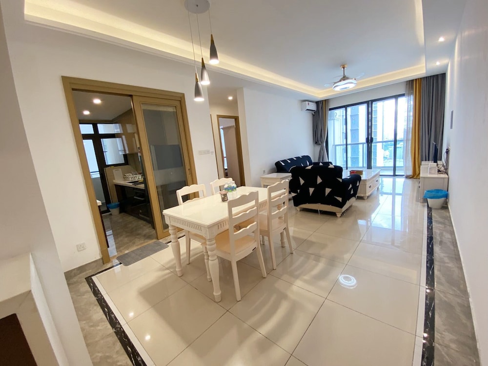 R&F TrexHomestay