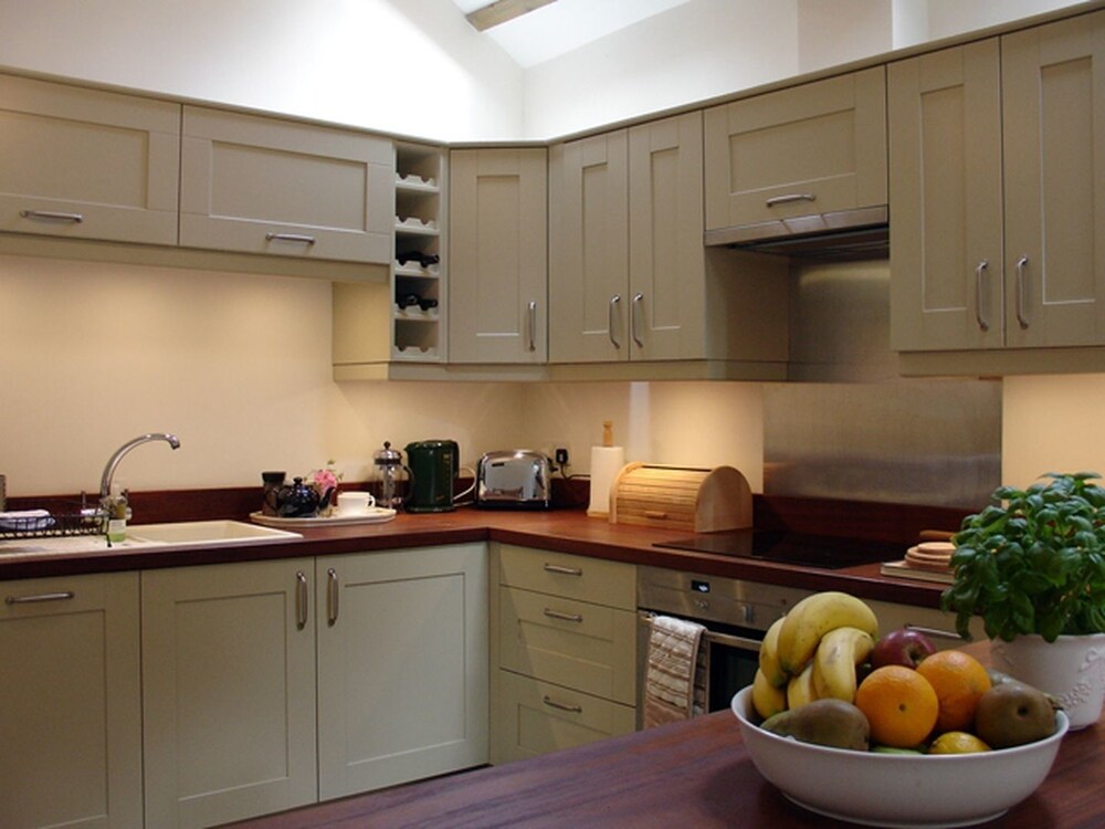 Yelverton Vacations - Burham Barn - Property Image 22