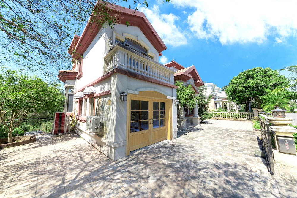 Milake Holiday Villa