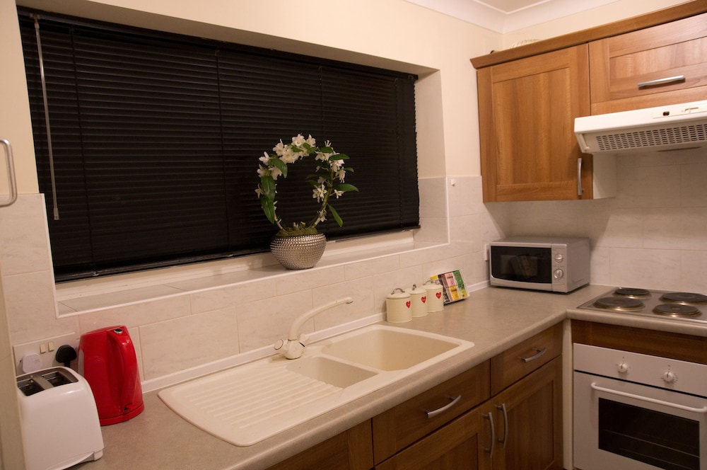 Icon Hutton Apartment