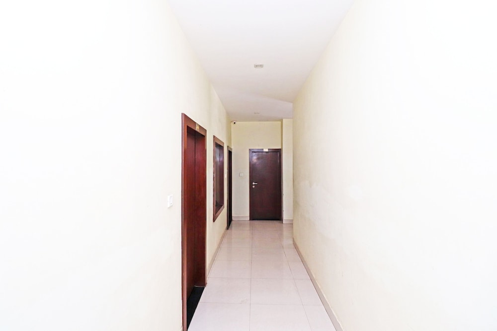 OYO 6993 Hotel Rk Residency view 3