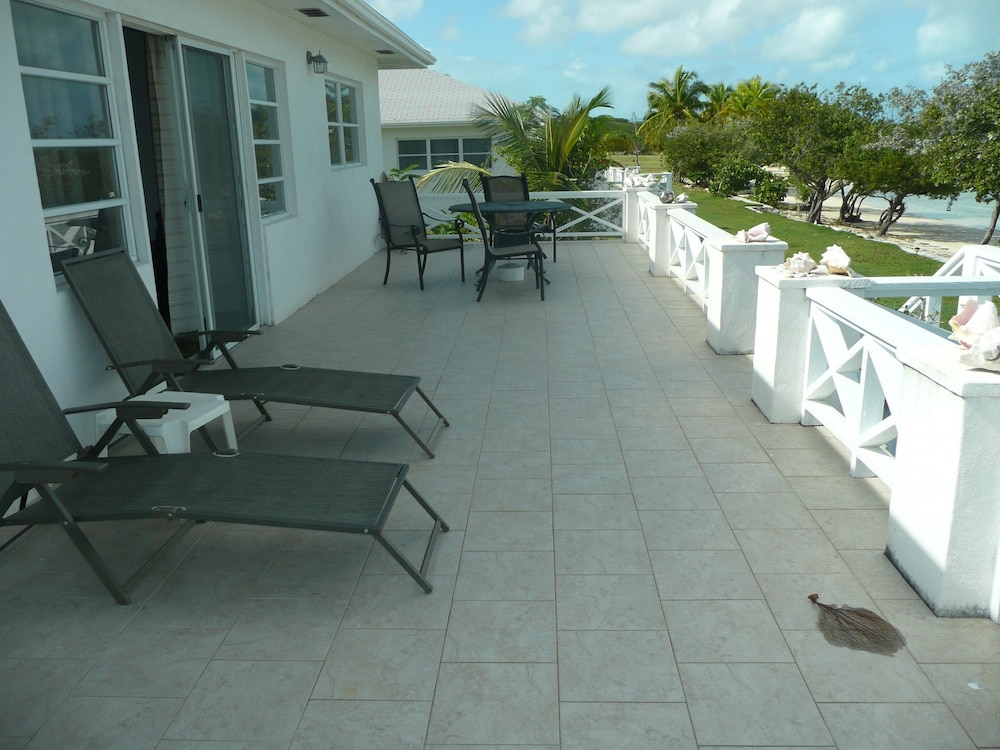 Cottage Cut Villas - Property Image 12