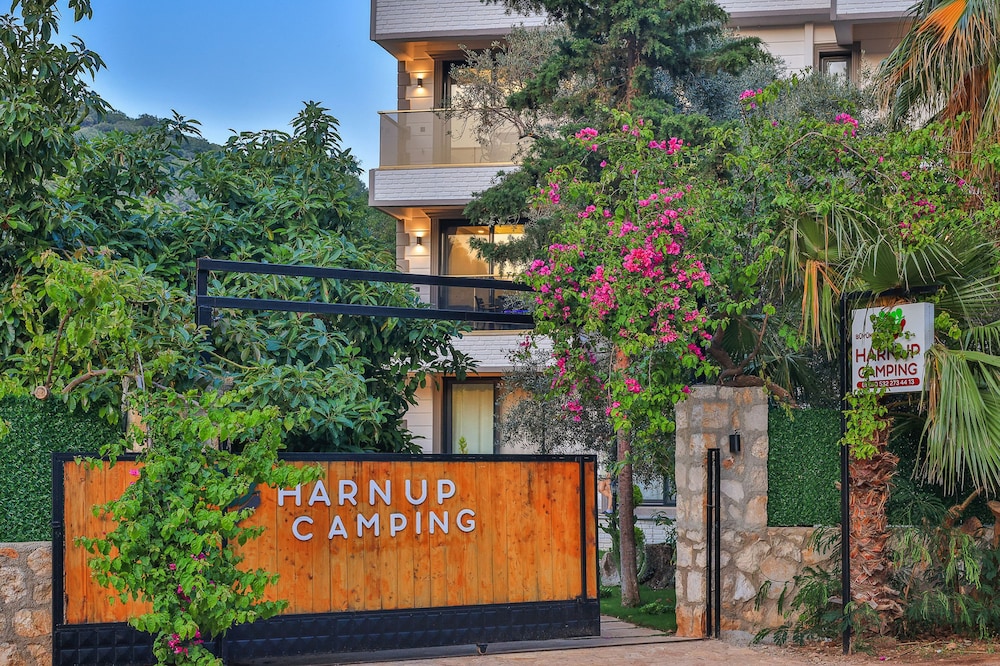 Harnup Apart - Image 26