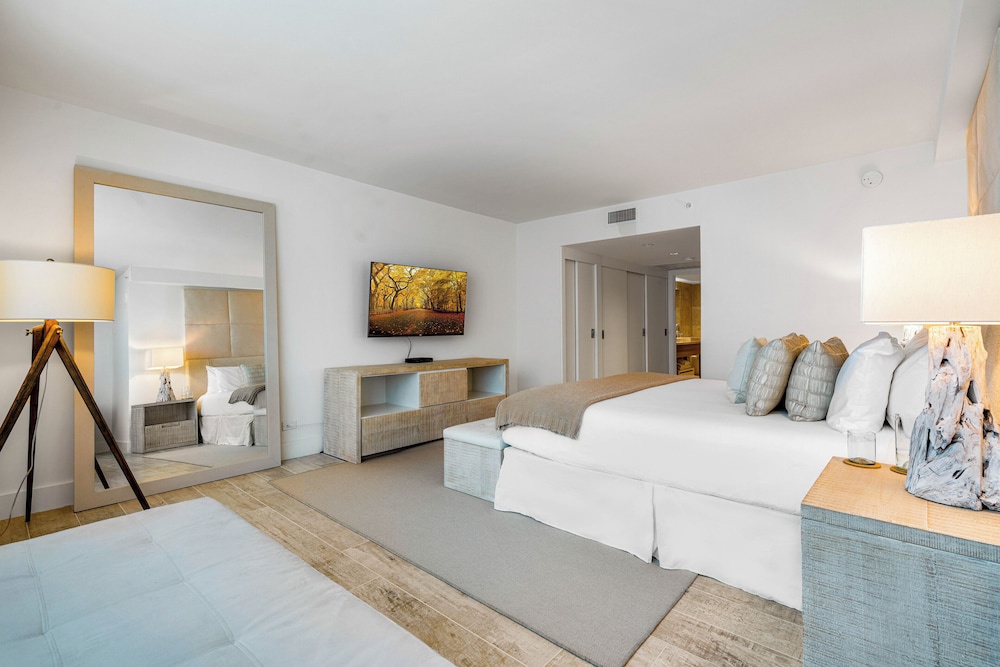 Luxury Vacation Rentals at 1 Hotel & Homes by LRMB