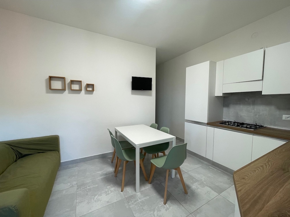 Modern 2 Bedroom Flat Near Rosolina Mare Beach