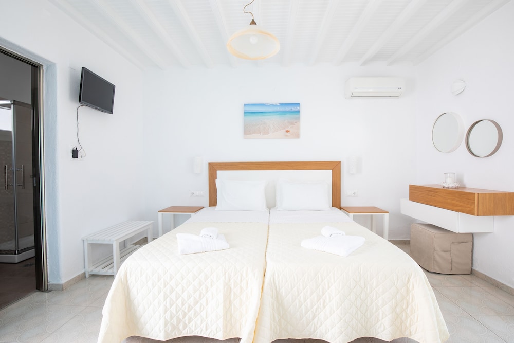Cyclades Blue