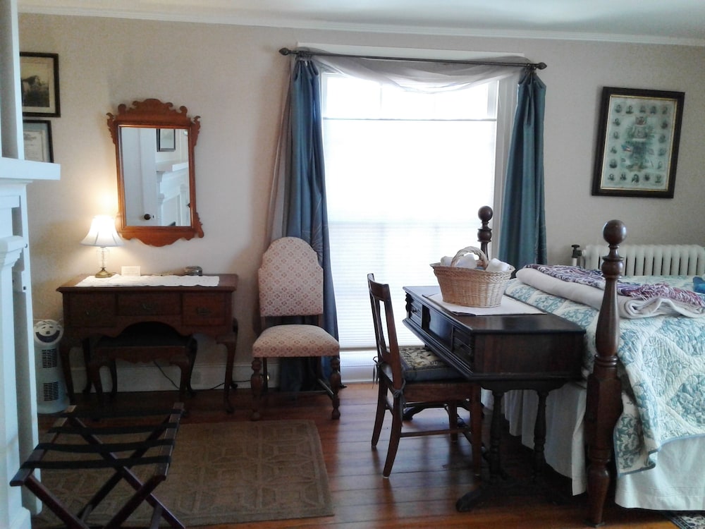 The Boxley Place Inn