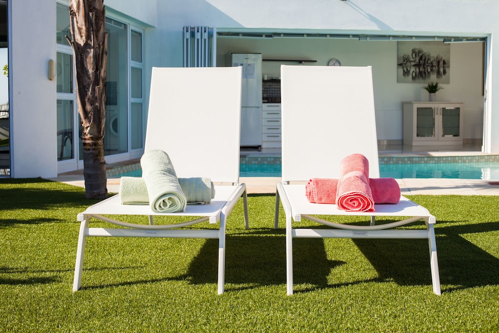 Funkey Villas