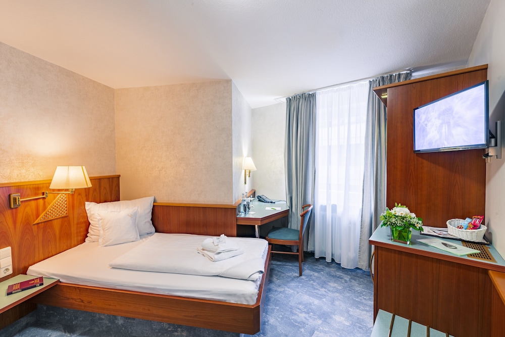 Stuttgart Vacations - TOP VCH Hotel Wartburg Stuttgart - Property Image 28