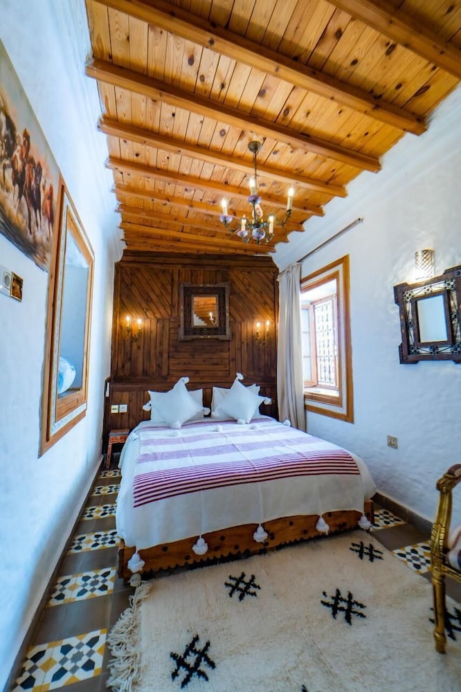 Riad la santa