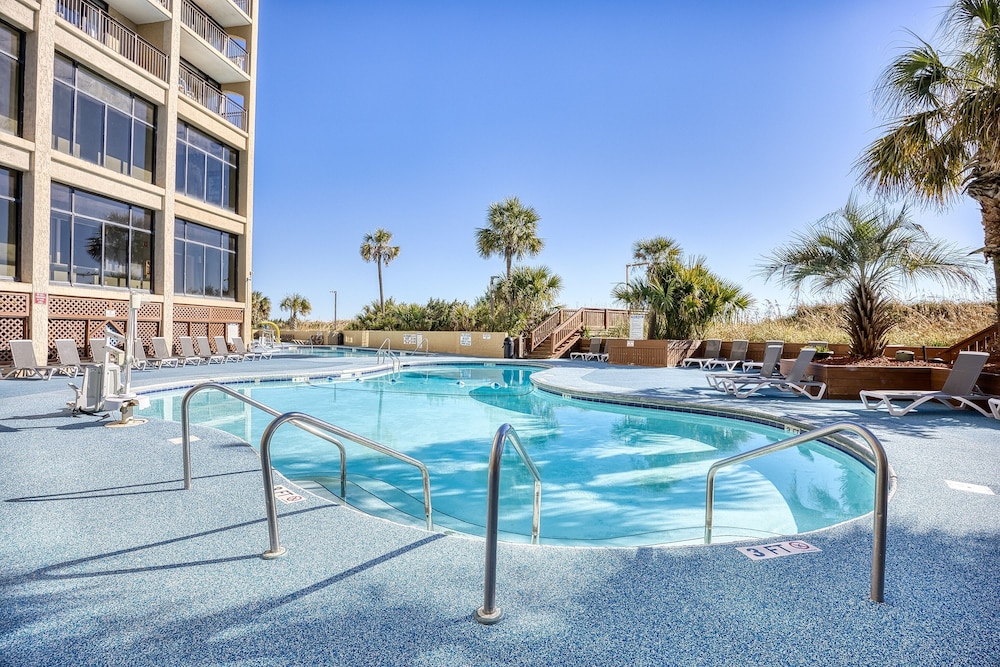 Beach Cove Resort
