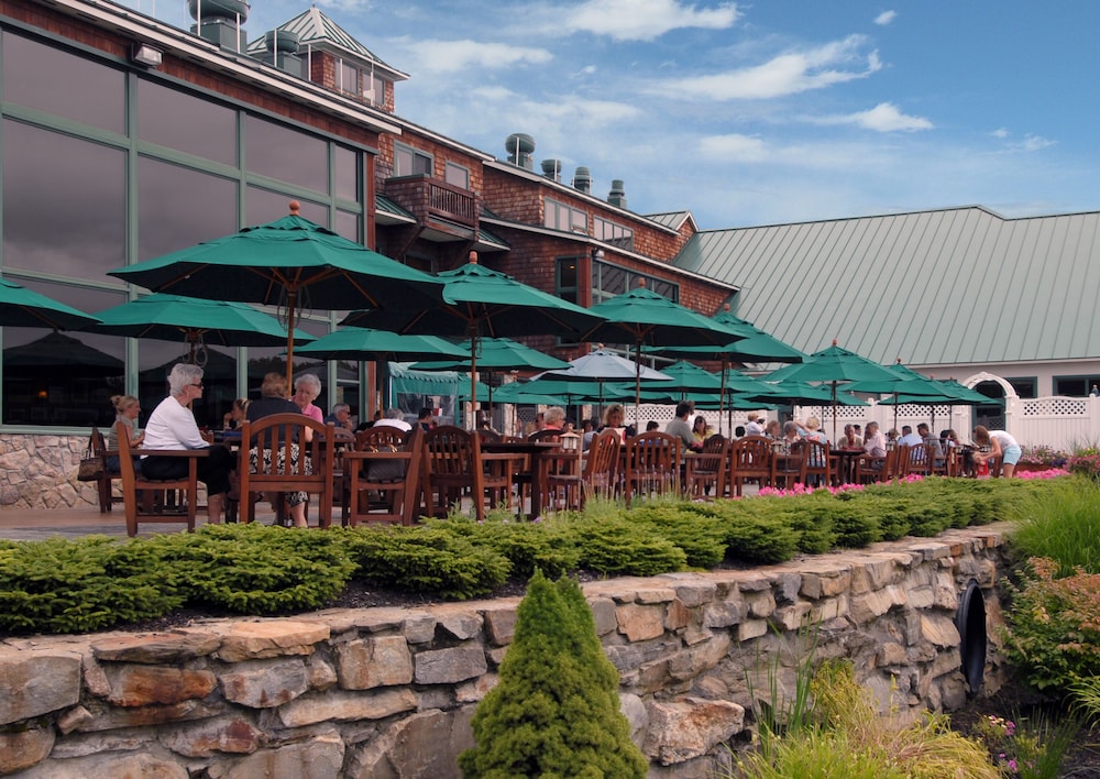 Atkinson Resort & Country Club