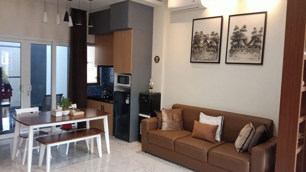 Airo Villas