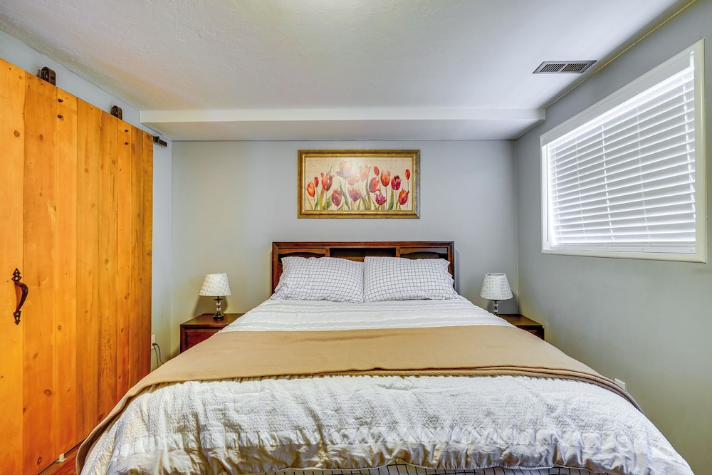12 Mi to Temple Square: Cozy + Convenient Apt!