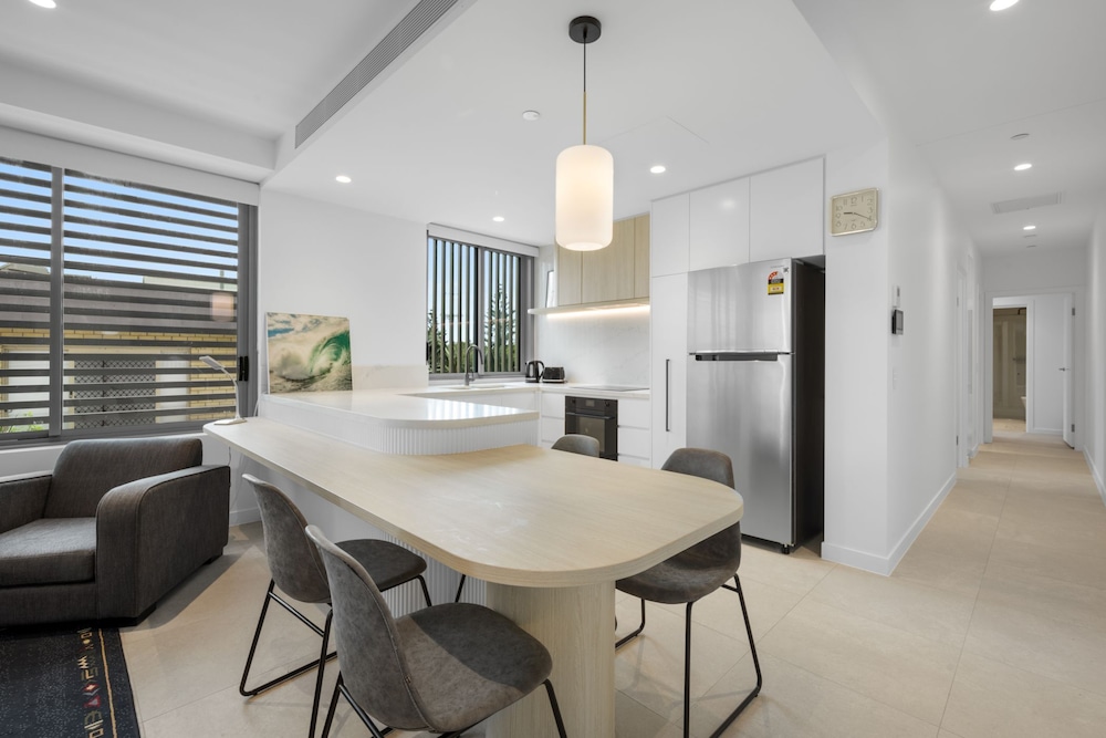 Bilinga Beachfront Luxury at Lana