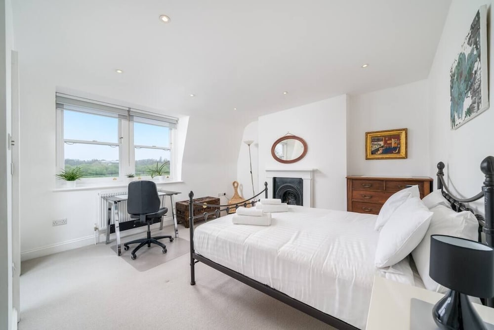 Stunning house near Notting Hill