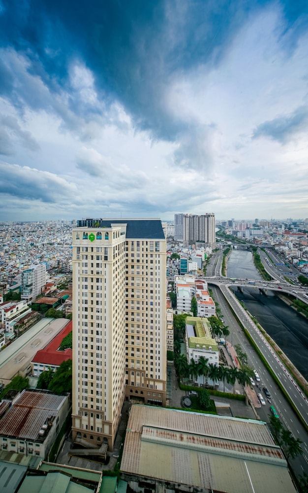 Ichiban Apartments