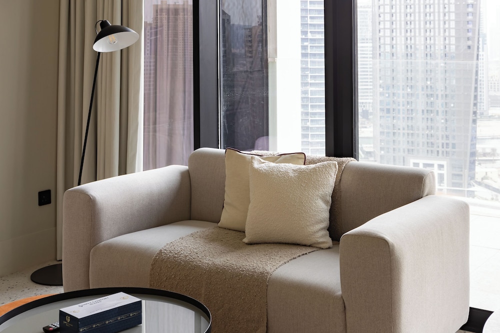 SIMPLY COMFORT Upside Living Business Bay Stunning Panoramic Burj Cityline Views