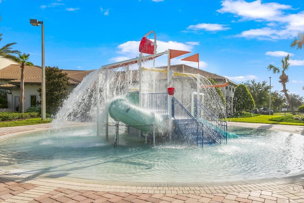 Championsgate Resort 8 Bedroom Private Pool Home with Game Room 8 Home