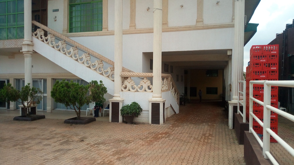 Photo 20