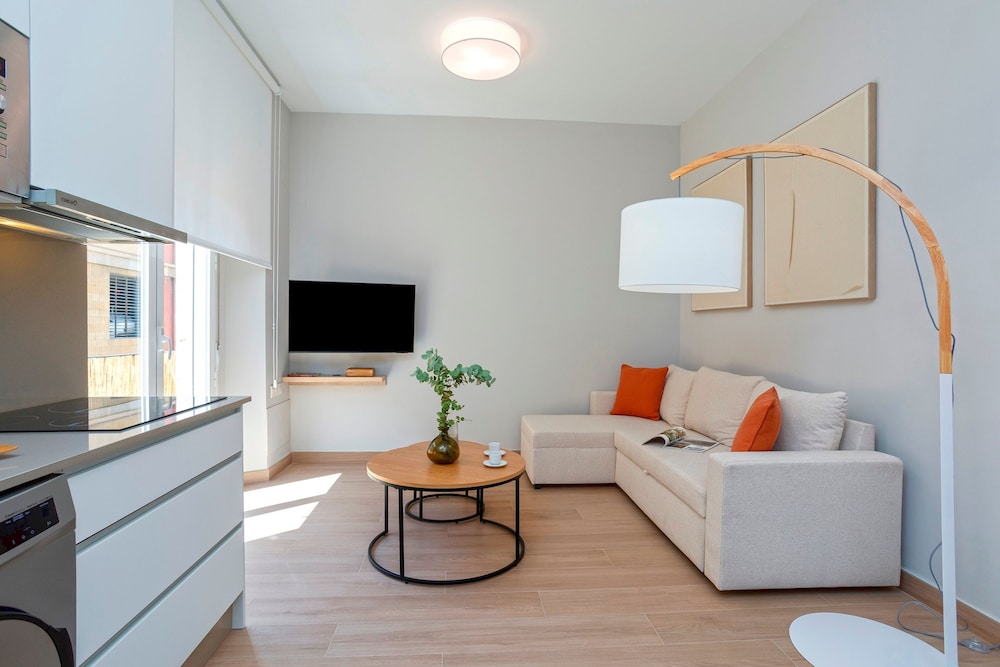 Cozy Central 2BD Apt in M Laga Trinidad Grund A